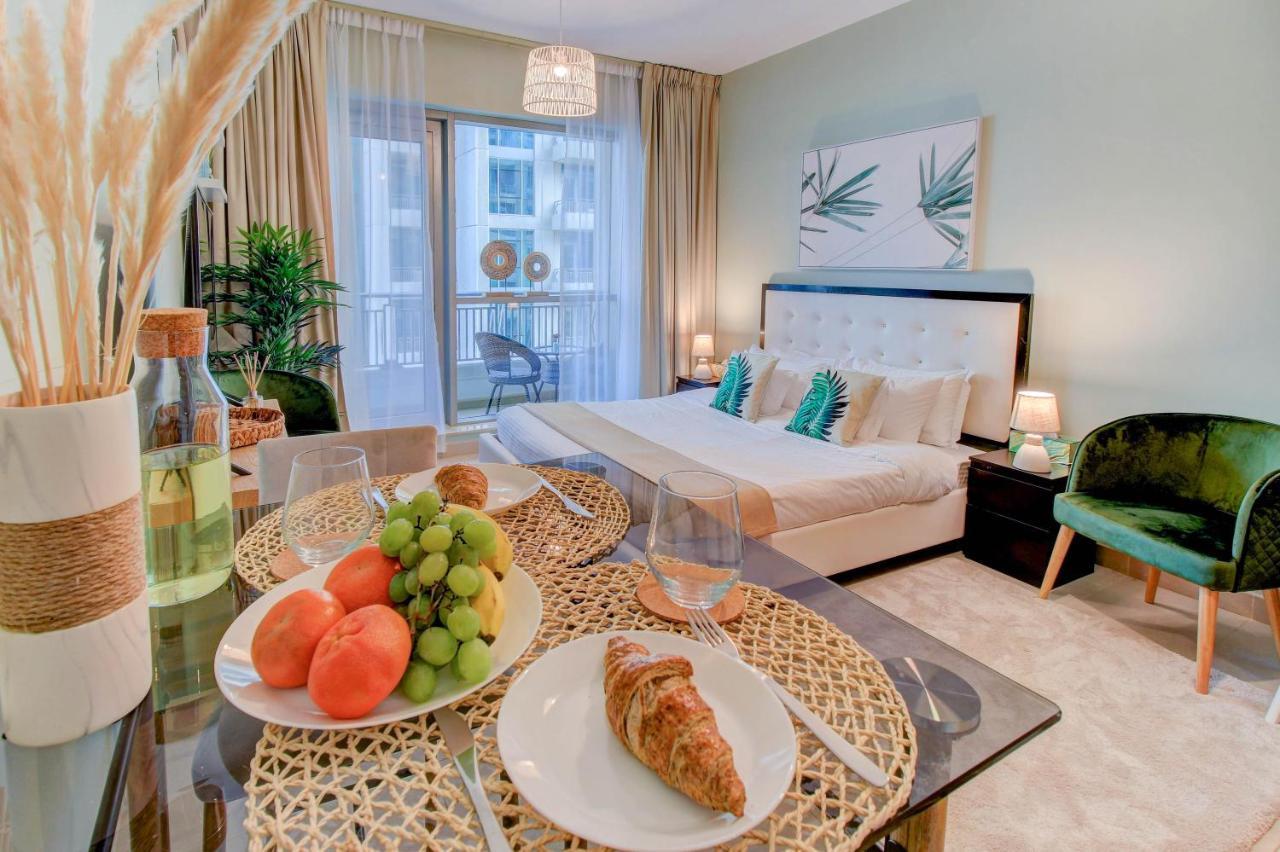 Durrani Homes - Luxurious Studio Near Dubai Mall With Pool View Exteriör bild