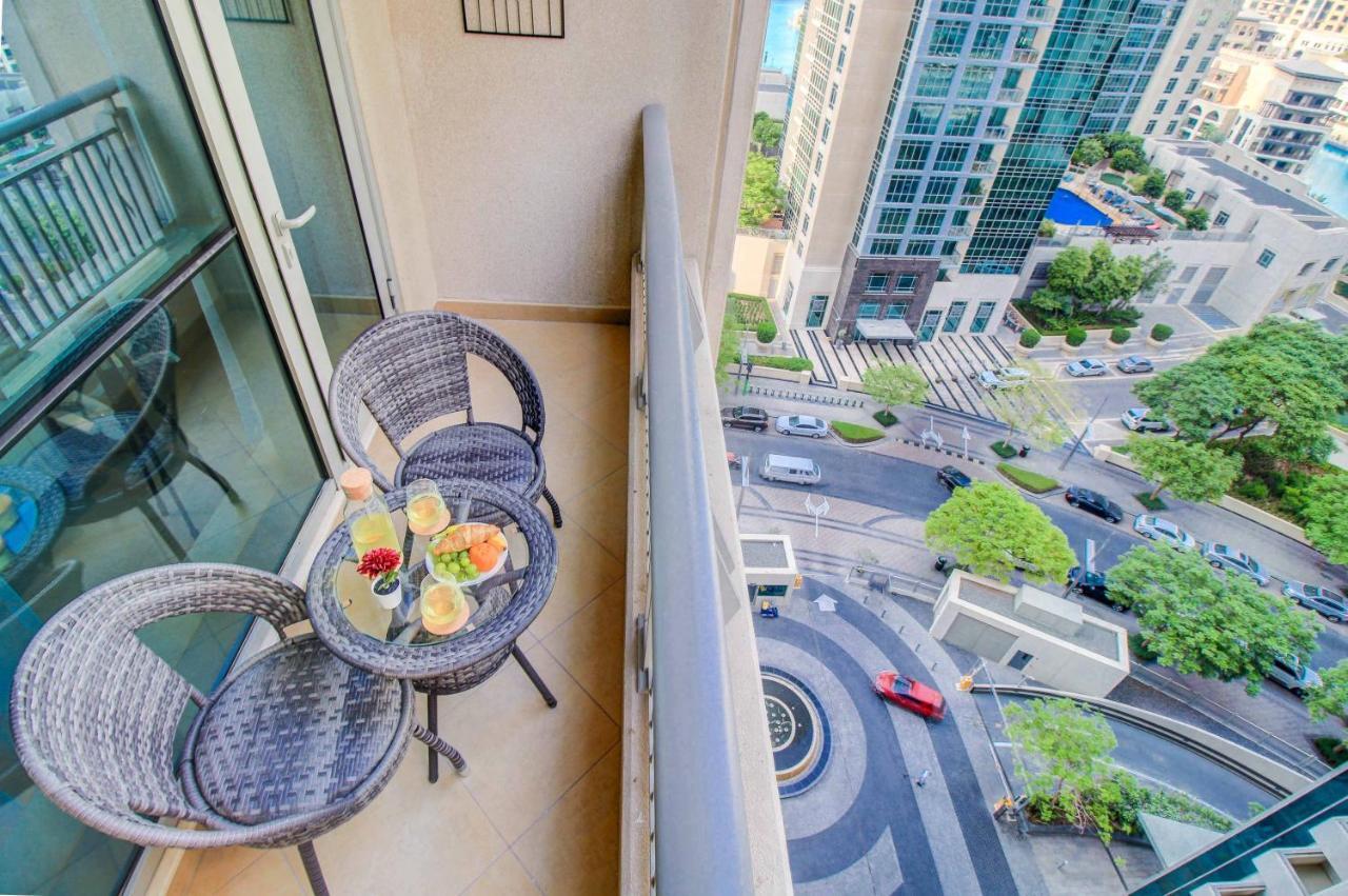 Durrani Homes - Luxurious Studio Near Dubai Mall With Pool View Exteriör bild